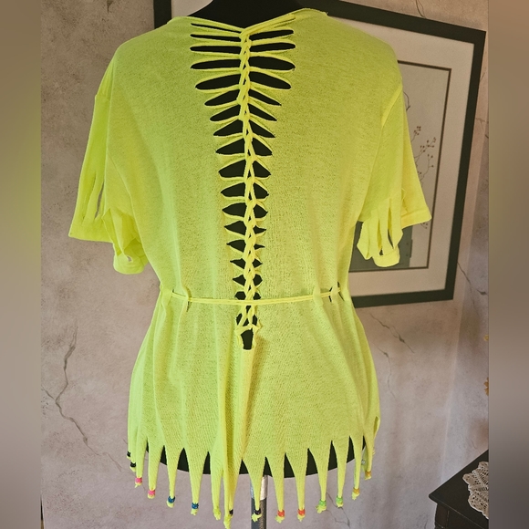Cancun Mexico Vibrant Cut Weaved Beaded Neon Short Sleeve TShirt Women's Medium - Picture 3 of 7